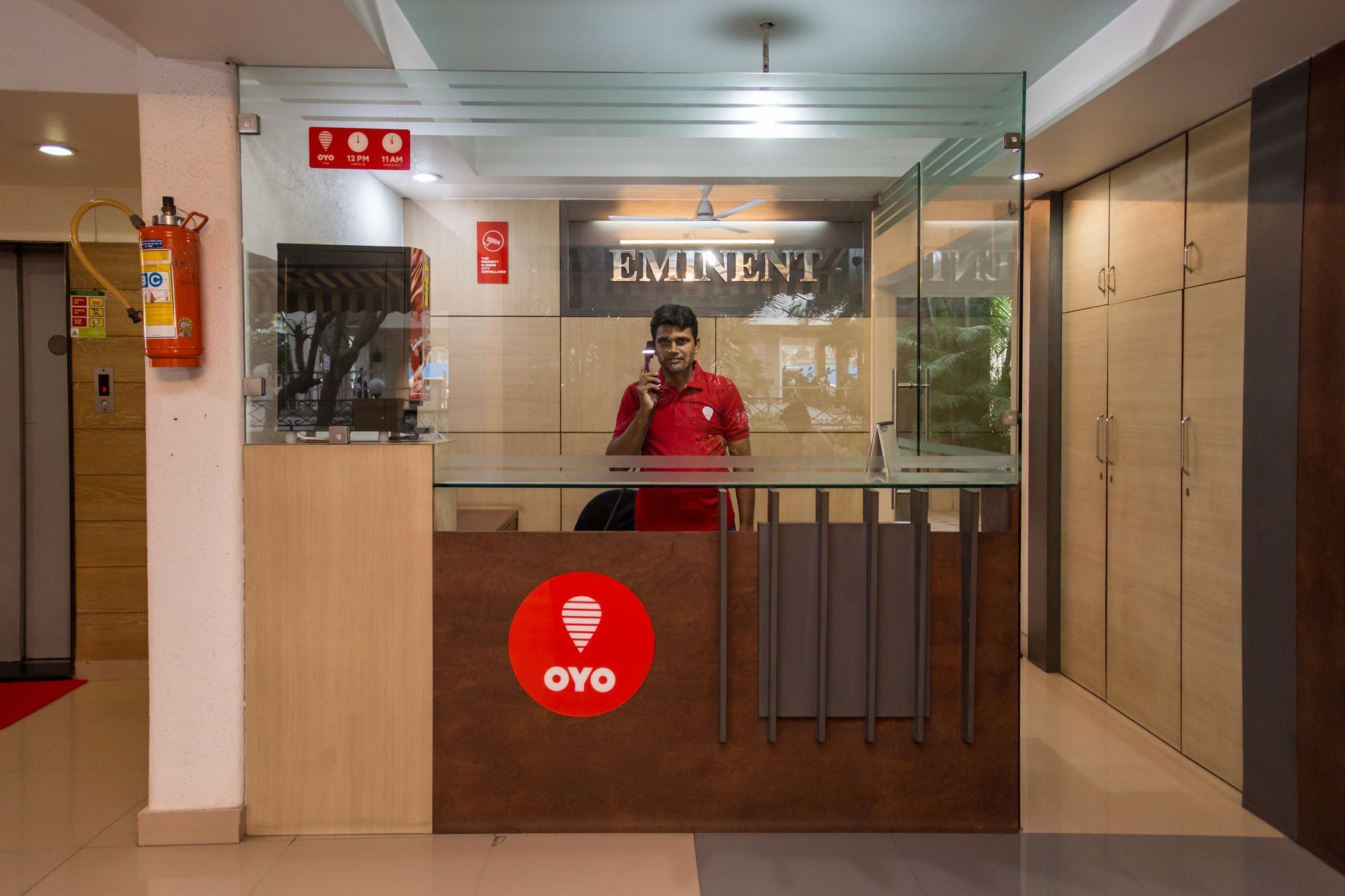 Oyo 10934 Hotel Eminent Pune Exterior photo